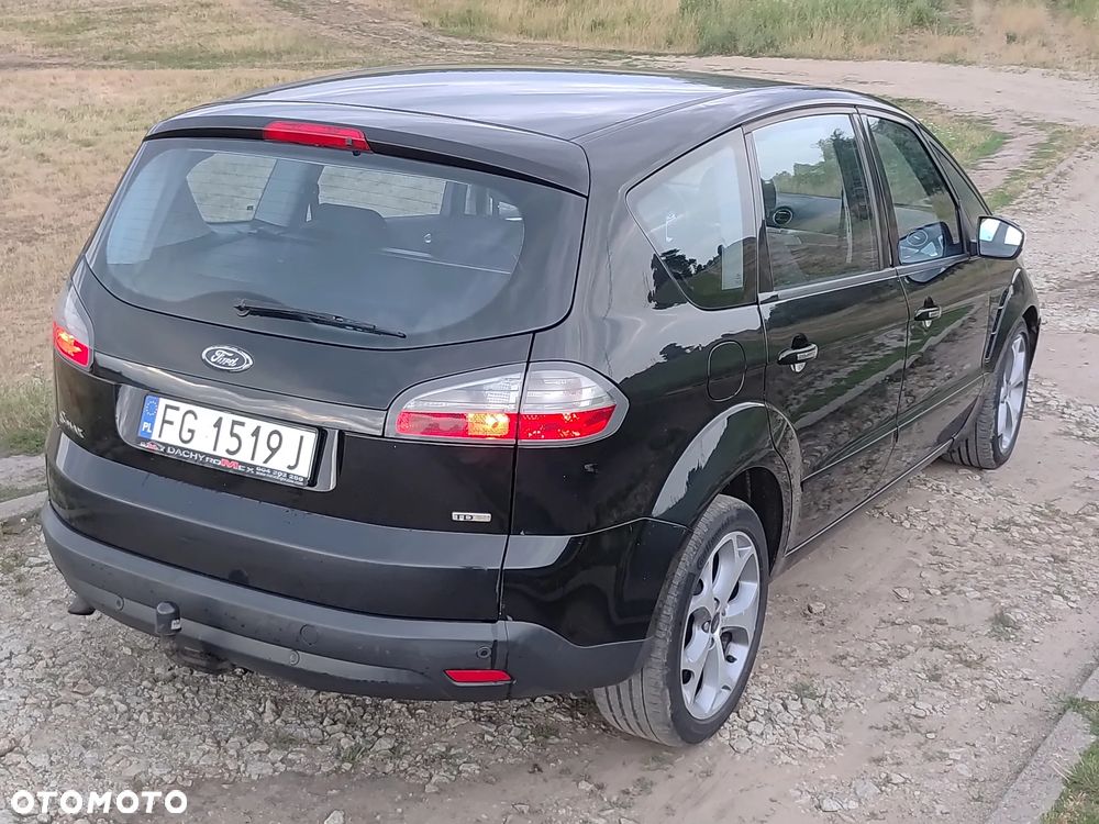 Ford S-Max 2.0 TDCi DPF Titanium - 4