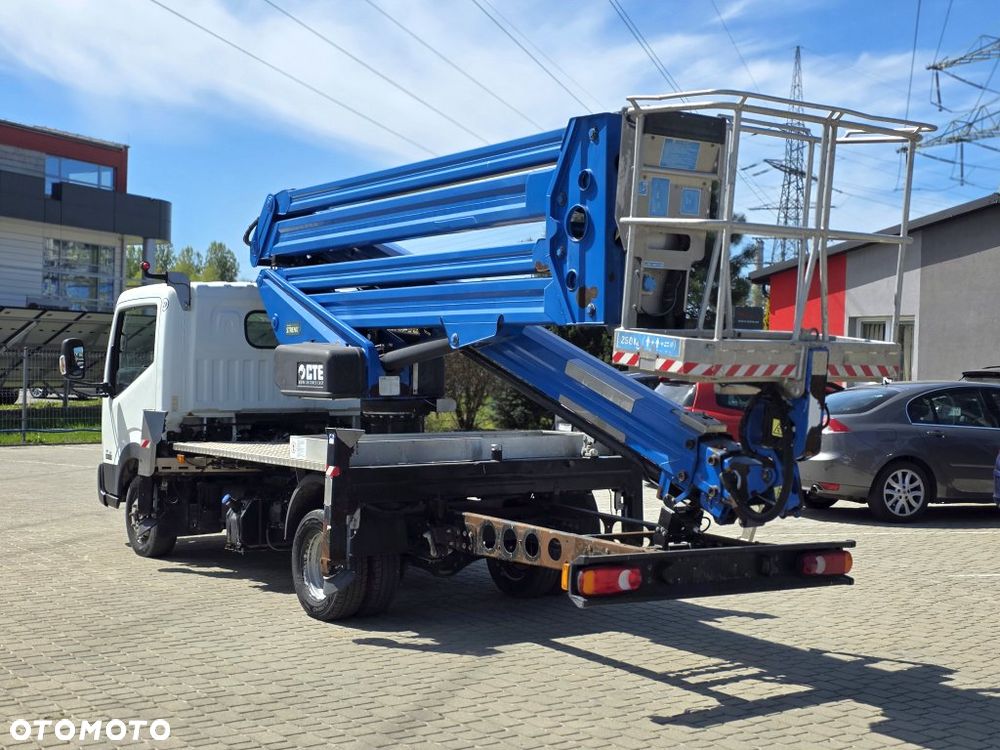 Nissan Cabstar - 4