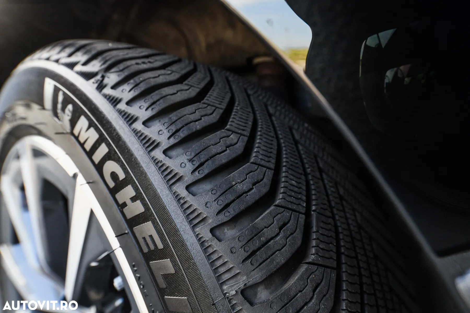 BMW Seria 3 318d Touring Aut. - 33