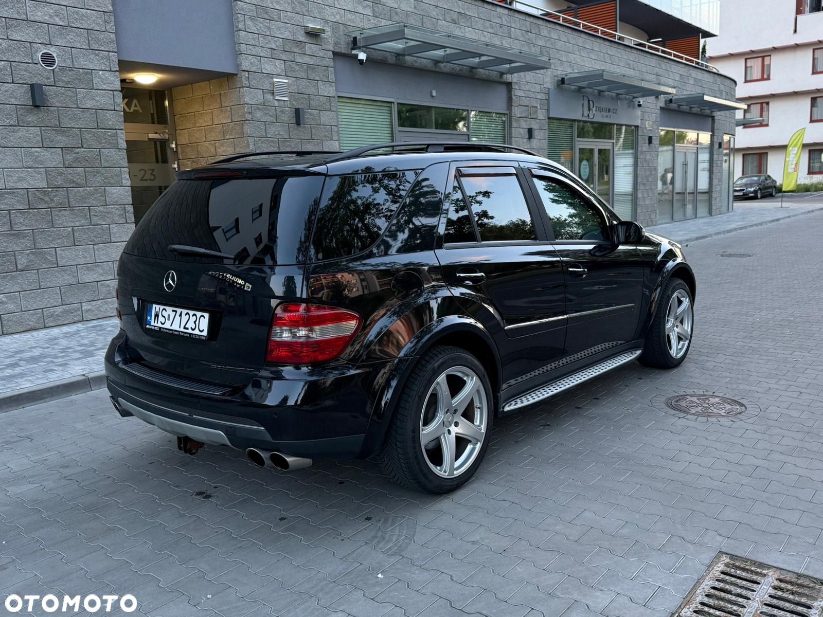 Mercedes-Benz ML 500 4-Matic - 1