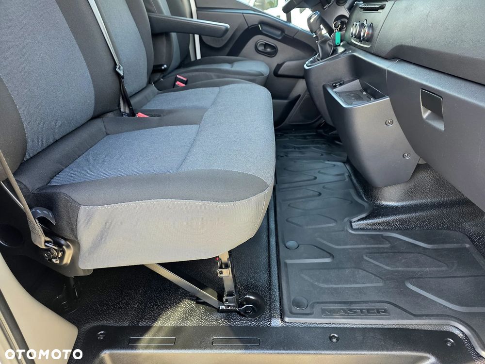 Renault MASTER 2,3 DCI 150 KONNY ŚREDNIAK WYSOKI L2H2 KLIMA KAMERA NAVI LEDY 149TKM PRZEBIEGU GWARANCJA - 19