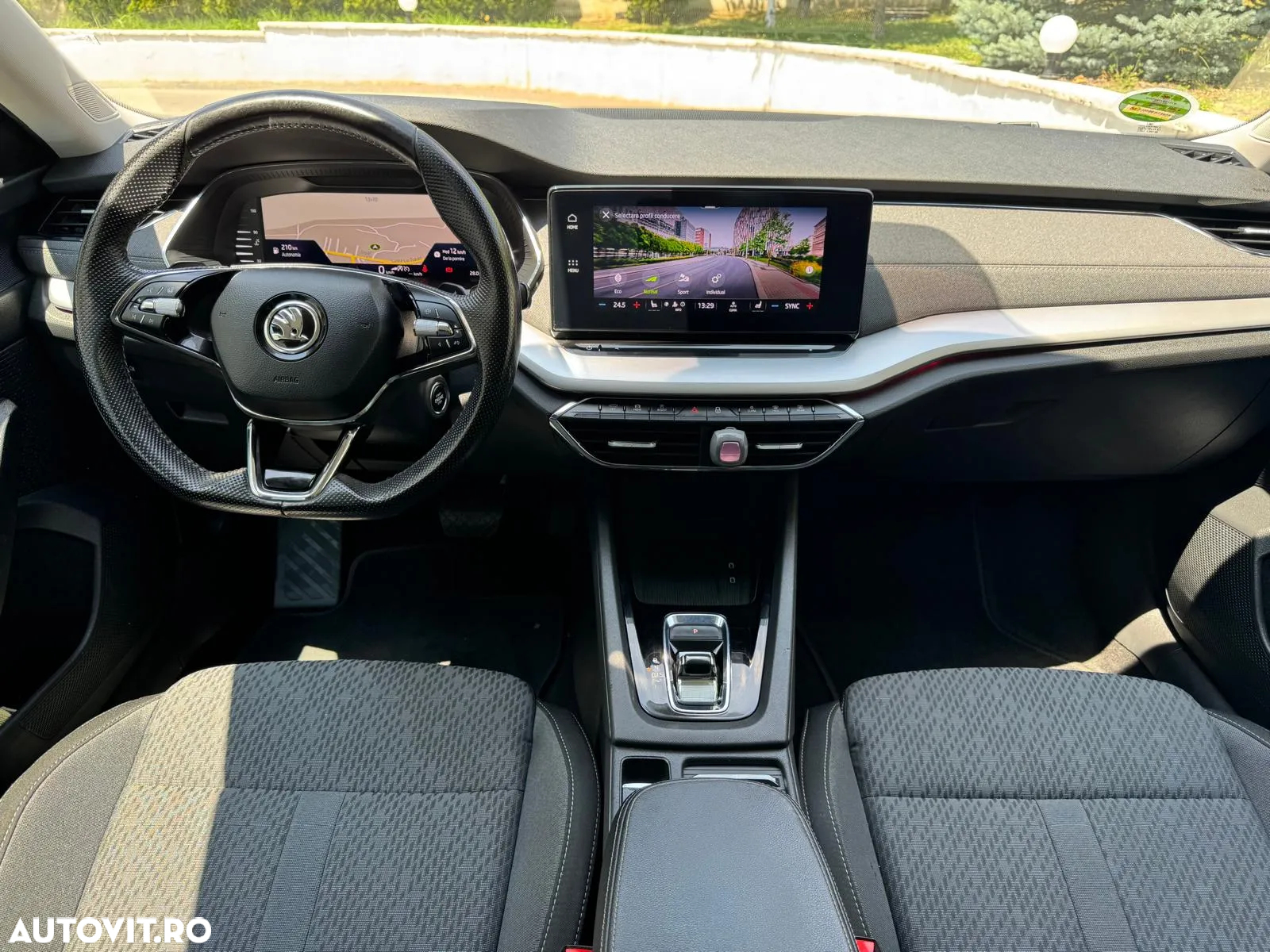 Skoda Octavia 2.0 TDI DSG First Edition - 7