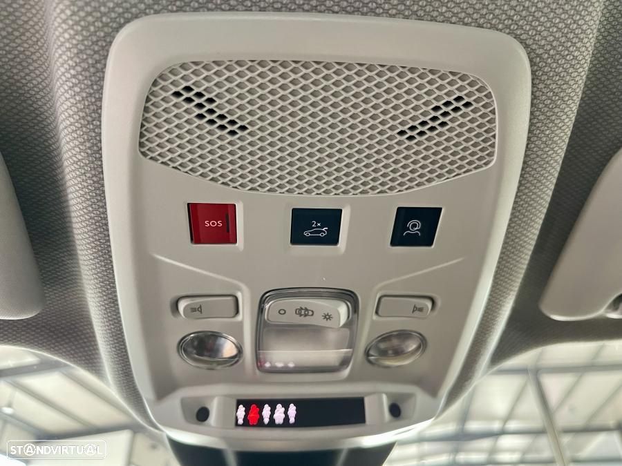 Jeep Avenger 1.2 GSE T3 Altitude - 30