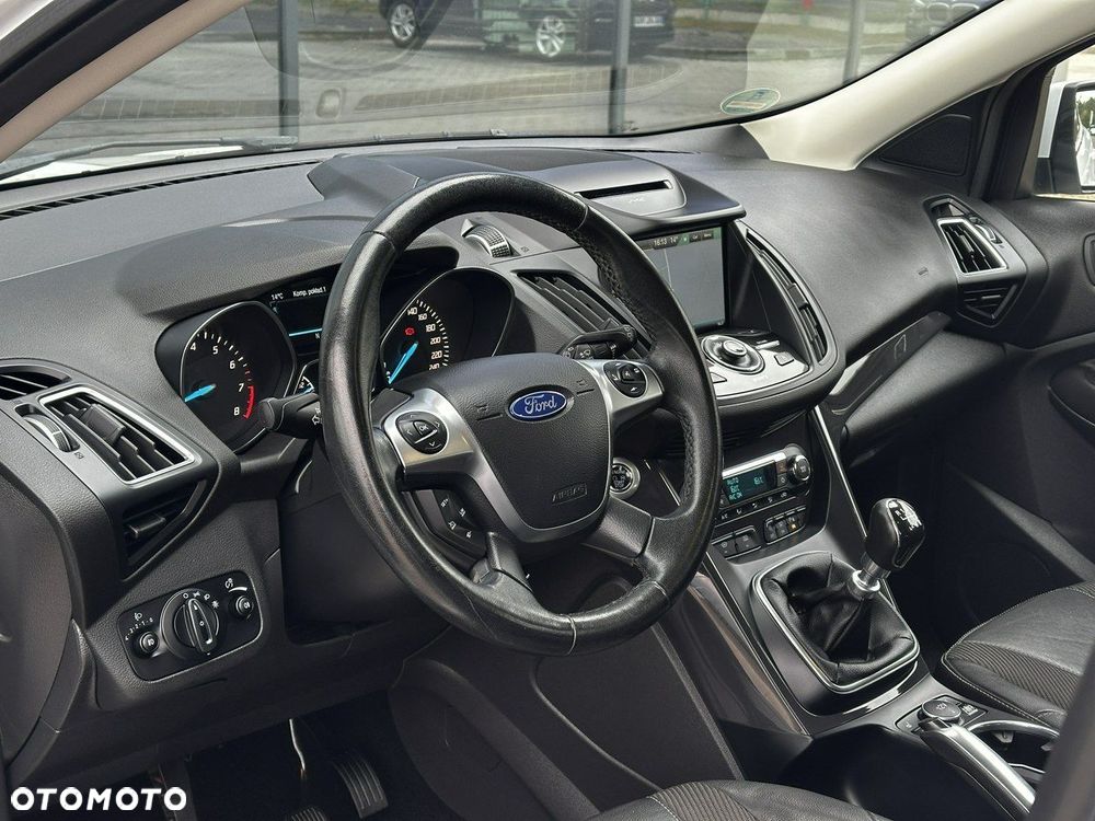 Ford Kuga 1.5 EcoBoost 2x4 SYNC - 11