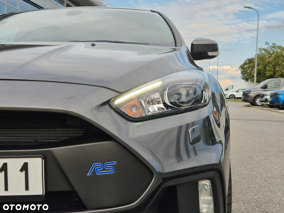Ford Focus - 10