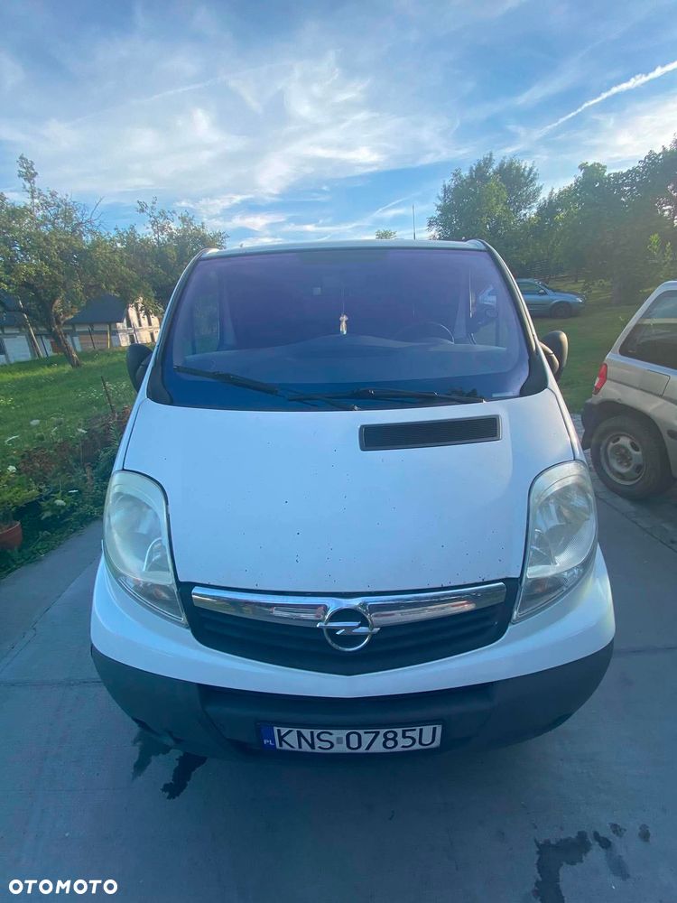 Opel Vivaro - 11