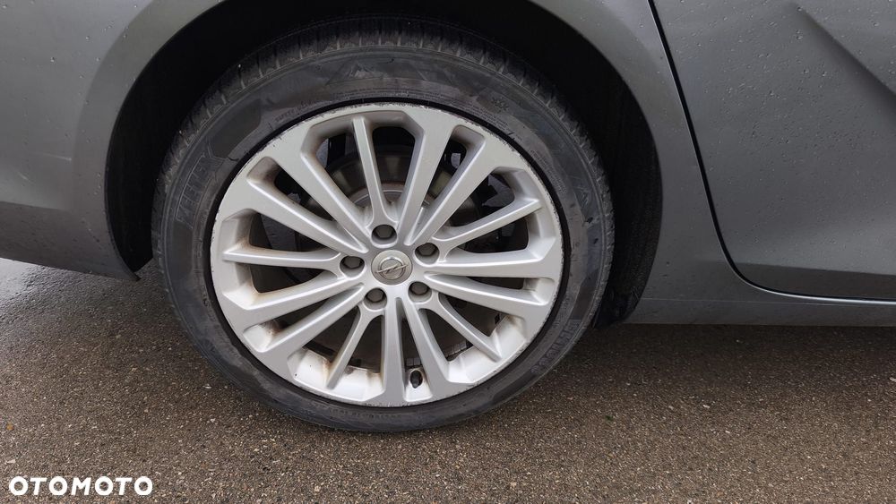 Opel Insignia 2.0 CDTI Ultimate S&S - 17