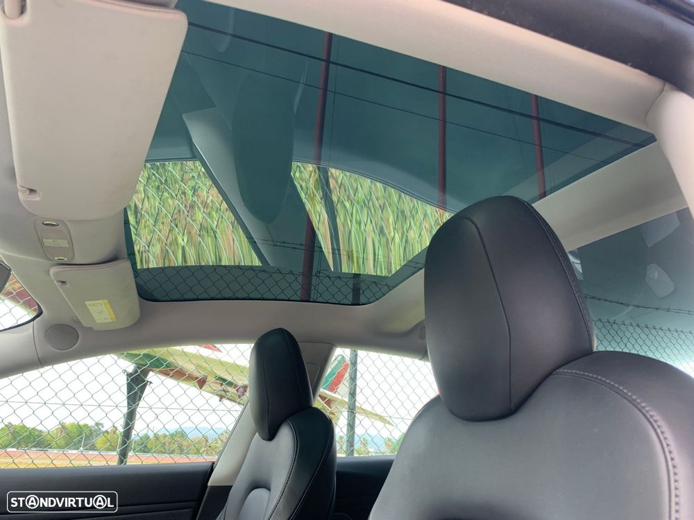 Tesla Model 3 Long Range Tração Integral - 11