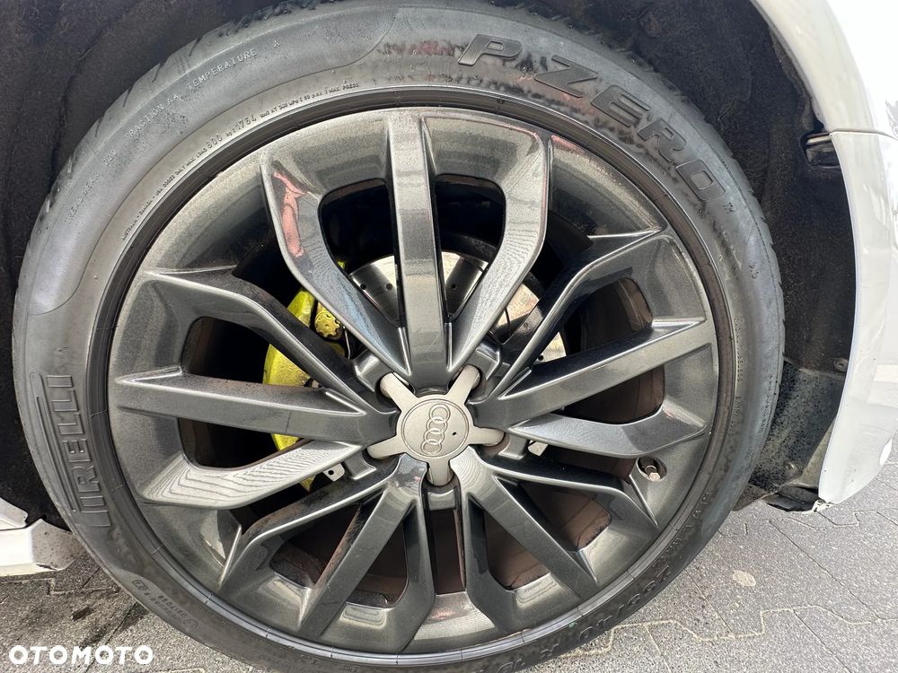 Audi A6 Avant 2.0 TDI Ultra DPF S tronic - 34