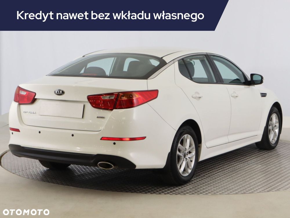 Kia Optima - 7