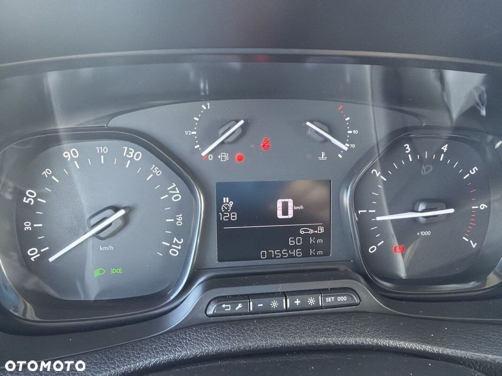 Toyota Proace Verso 2.0 D4-D Long Business - 19