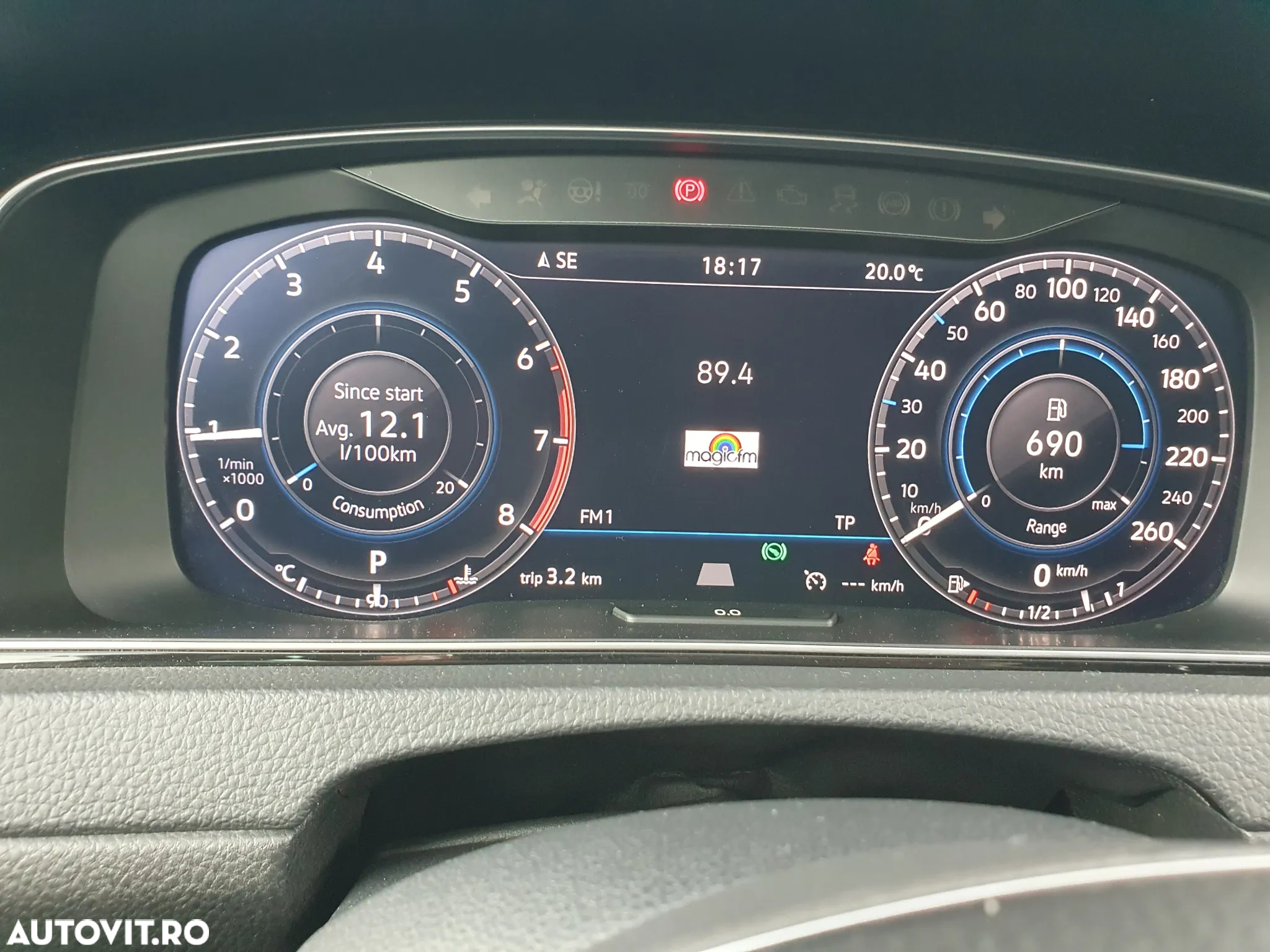 Volkswagen Golf 1.5 TSI DSG Highline - 34