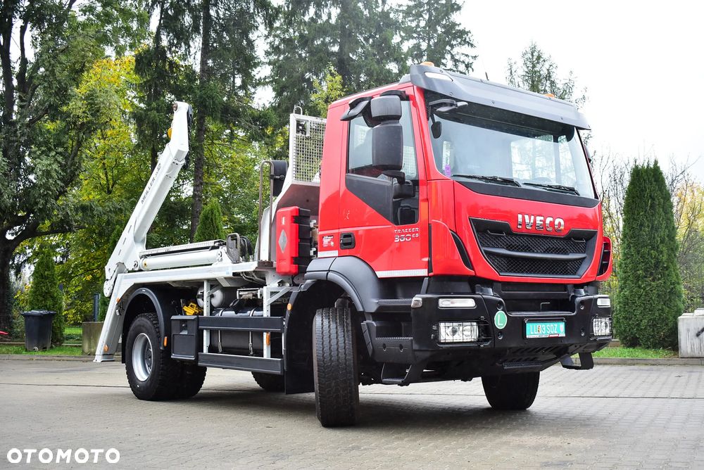 Iveco Trakker 360 / Bramowiec Meiller AK12/ Tylko 120.000 KM !/ Euro 6 / Sprowadzony/ Stan perfekcyjny ! - 24