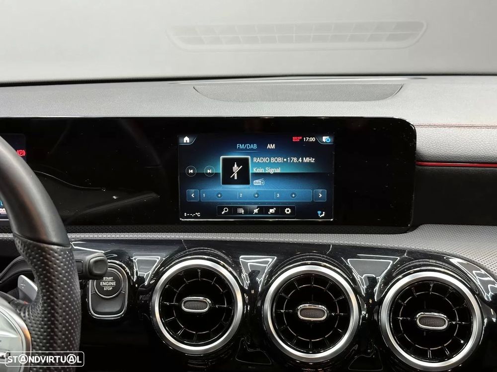 Mercedes-Benz CLA 250 e Shooting Brake AMG Line - 37