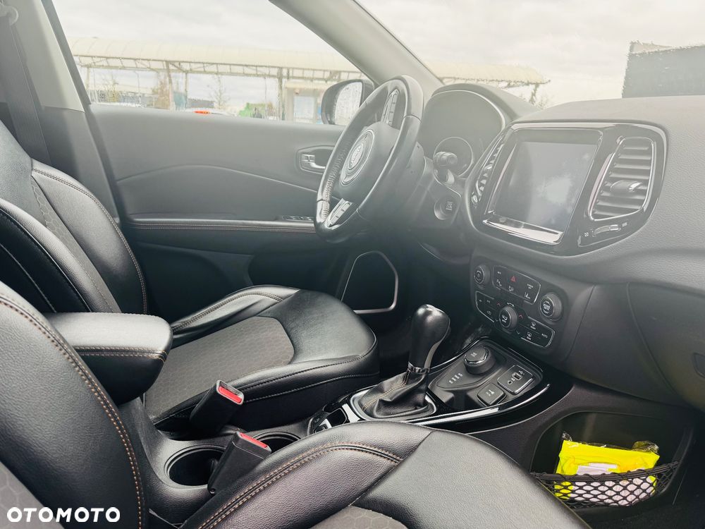 Jeep Compass 1.4 TMair Limited 4WD S&S - 8