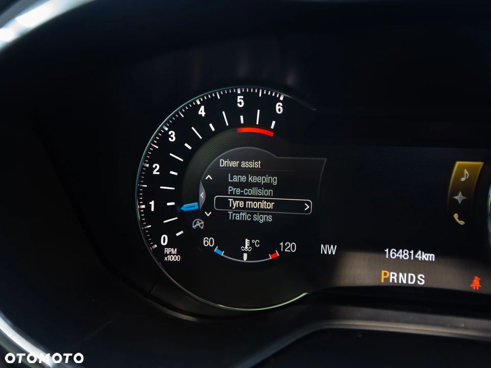 Ford Mondeo 2.0 TDCi Titanium PowerShift - 28