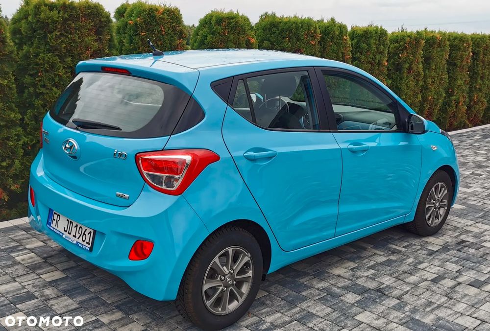 Hyundai i10 1.2 Fifa World Cup Edition - 5