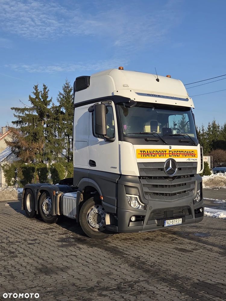 Mercedes-Benz ACTROS 2251 Giga Space - 2