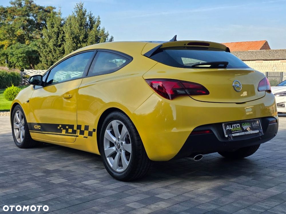 Opel Astra - 4