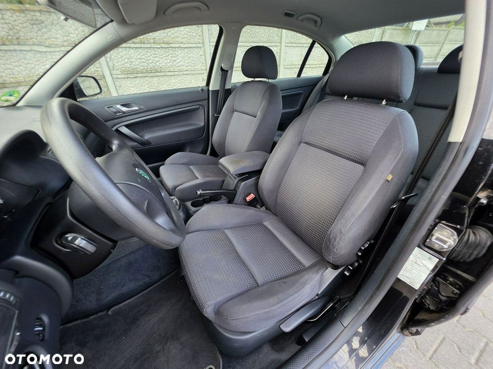 Skoda Superb 2.0 Comfort - 10