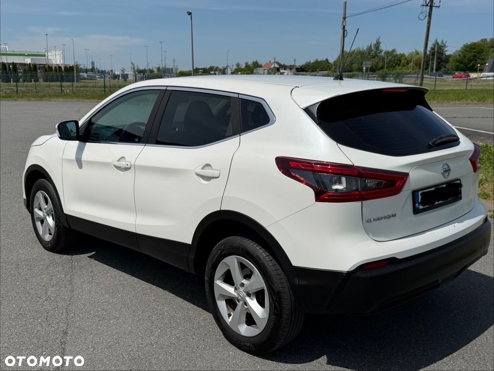 Nissan Qashqai - 2