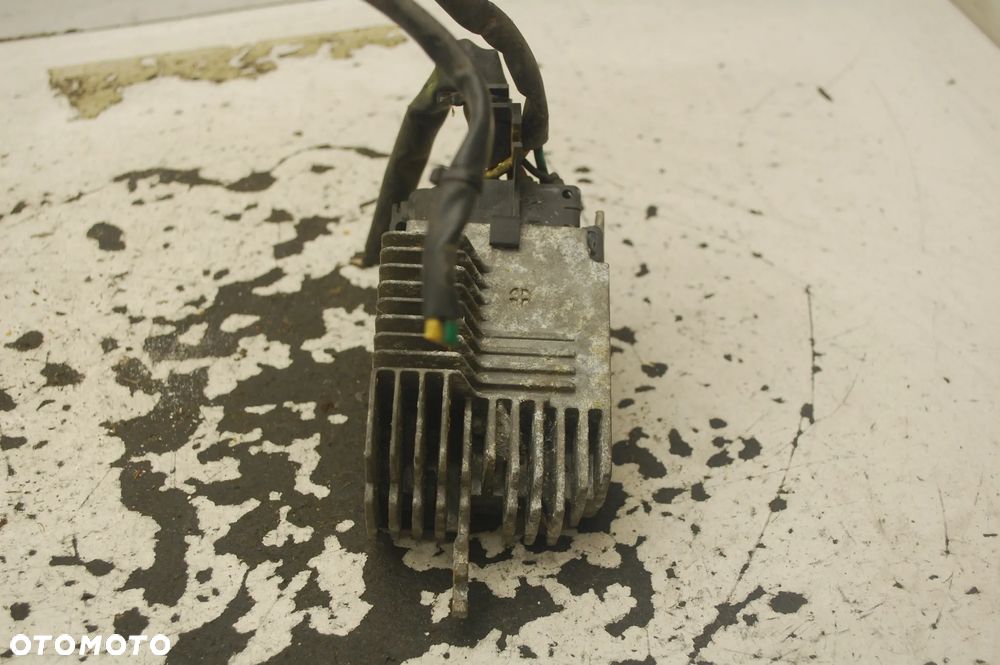 MODUŁ WENTYLATORÓW 8E0959501F AUDI A4 B6 B7 8E0959501D - 2