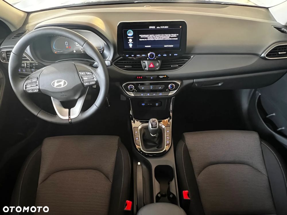 Hyundai i30 1.5 DPI Pure - 9
