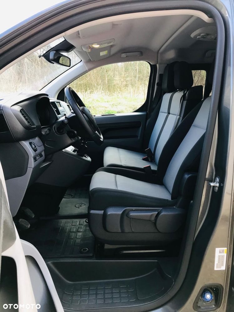 Opel Vivaro Kombi Long 3,1t Enjoy - 17