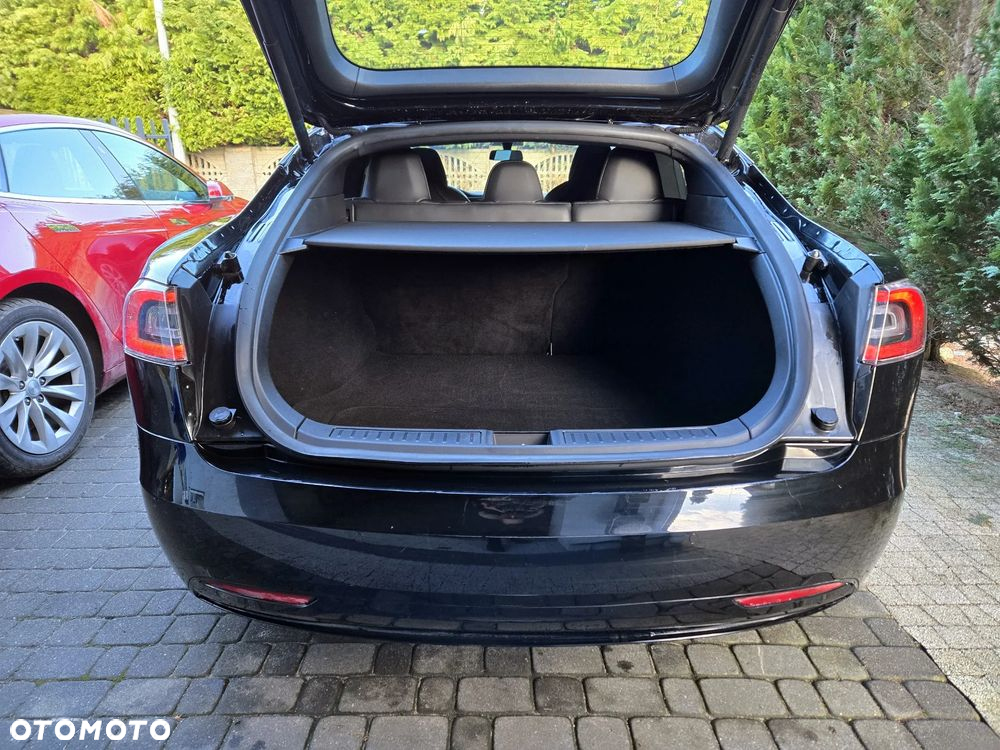 Tesla Model S 75 - 15
