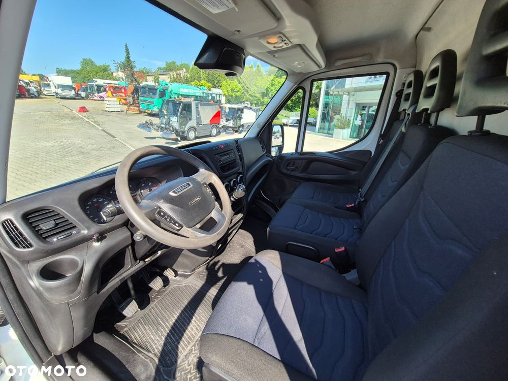 Iveco Daily 35S160 / BLASZAK / FURGON / BLIŻNIAK / 1WŁ / SERWISOWANY / PODNIESIONY / BEZWYPADKOWY - 24