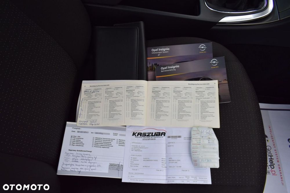 Opel Insignia - 30