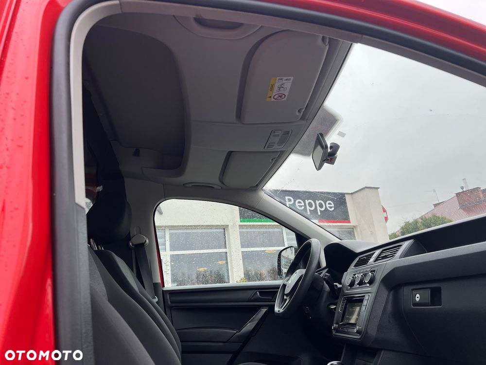 Volkswagen Caddy - 10