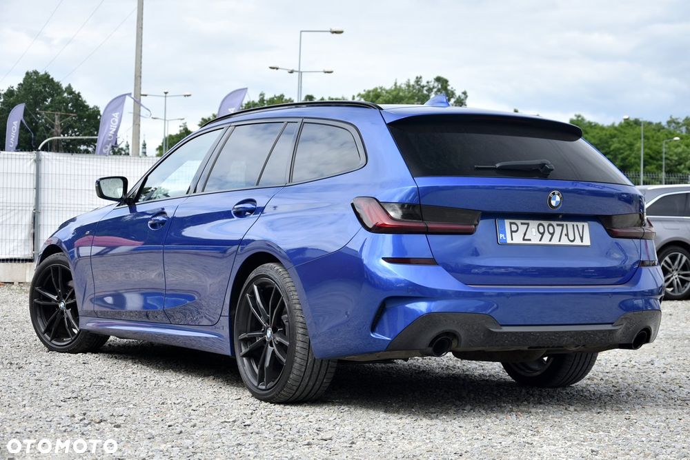 BMW Seria 3 320d xDrive M Sport sport - 25