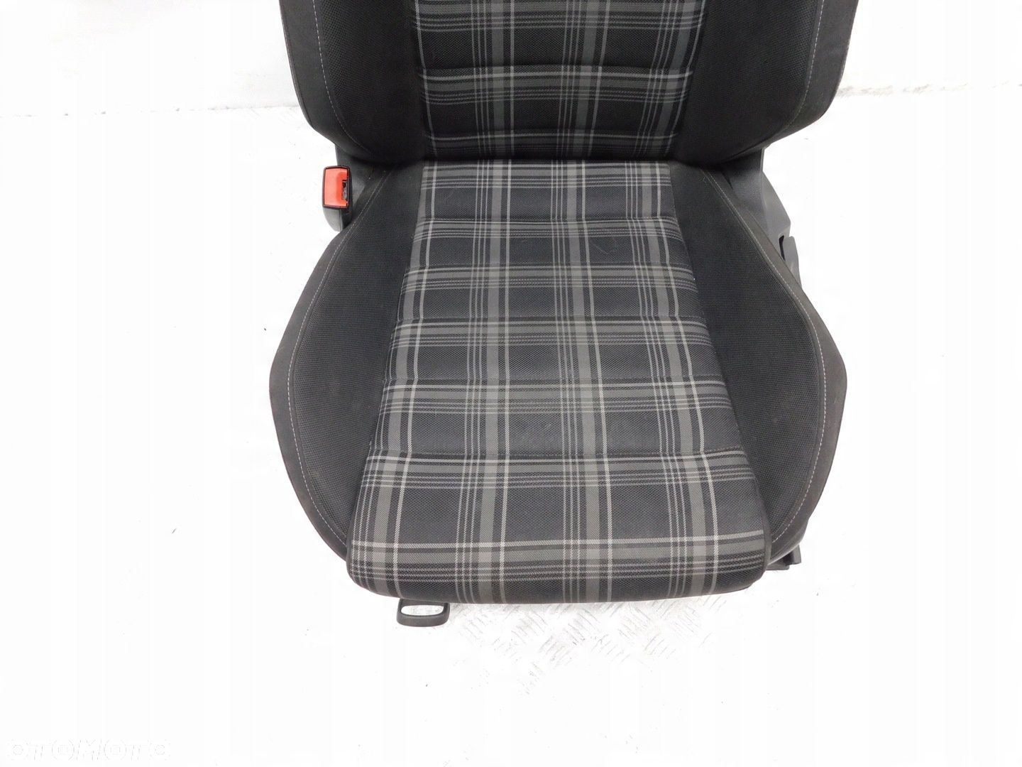 FOTELE komplet KANAPA BOCZKI - VW GOLF VI GTI 5d - 8