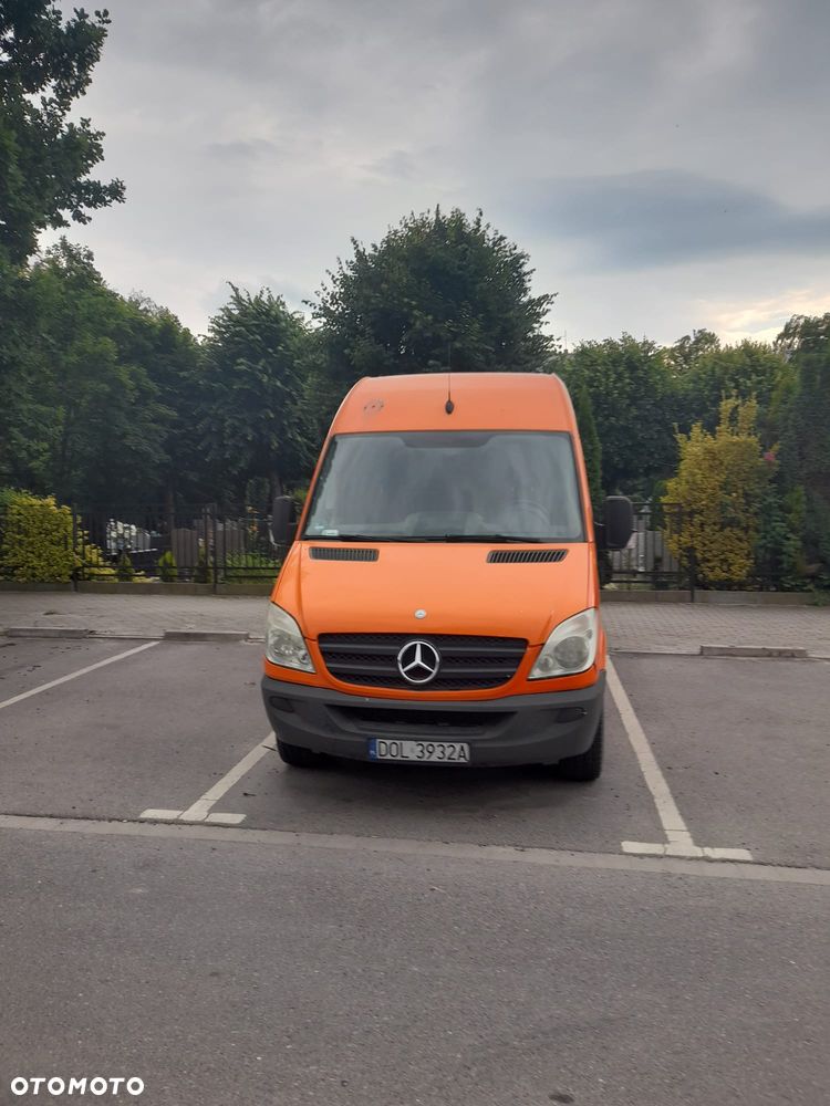 Mercedes-Benz Sprinter - 3