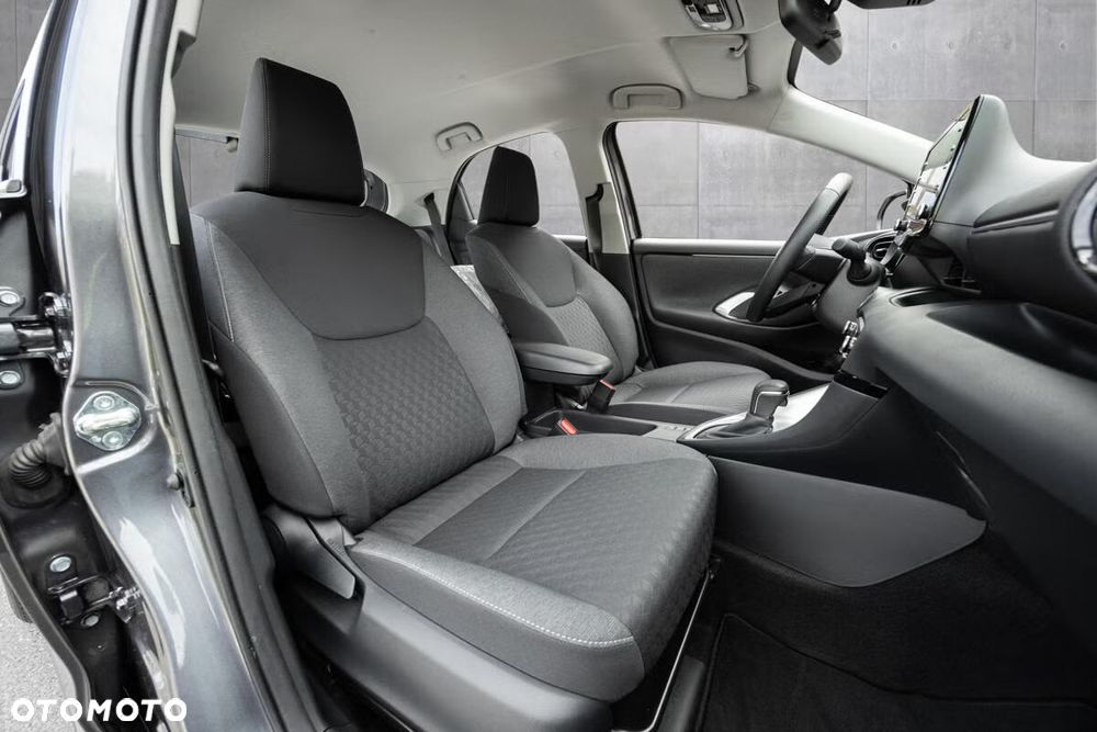 Toyota Yaris Hybrid 1.5 Active - 13