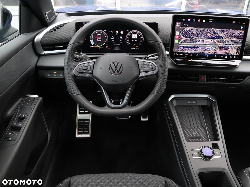 Volkswagen T-Roc - 15