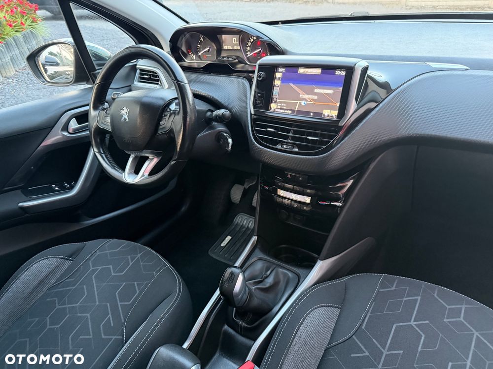 Peugeot 2008 - 21