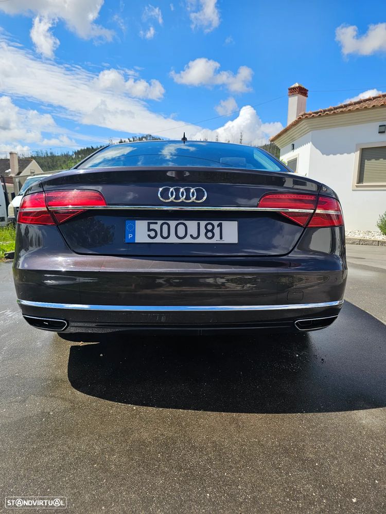 Audi A8 3.0 TDI V6 quattro Longo Clean - 5