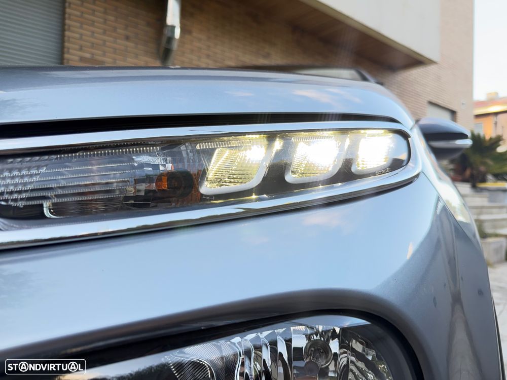 Citroën C3 Pure Tech Shine — fotografia 32