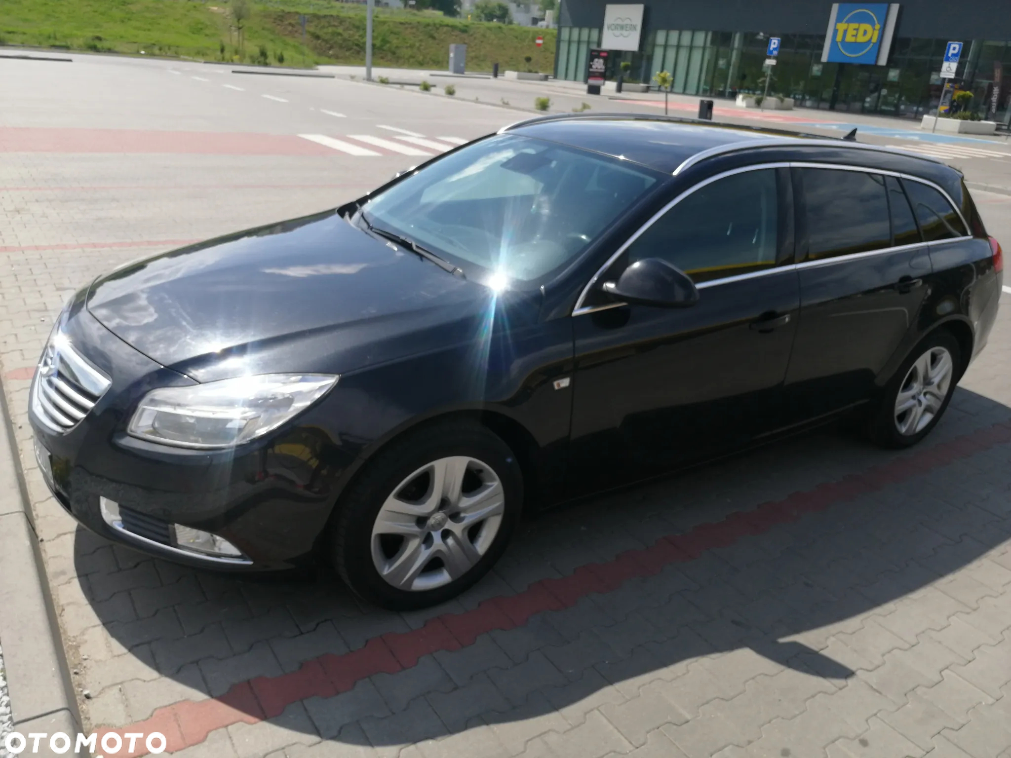 Opel Insignia 1.8 Sport - 14