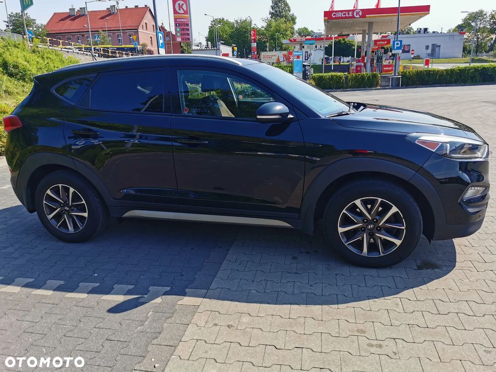 Hyundai Tucson - 4
