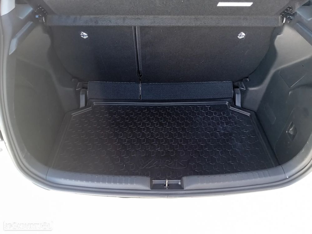 Toyota Yaris - 19
