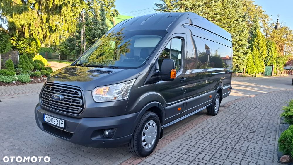 Ford Transit - 1