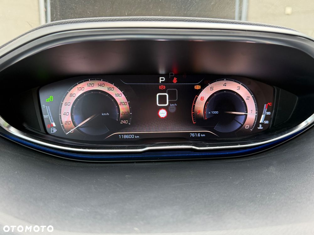 Peugeot 3008 1.2 PureTech GT S&S EAT8 - 21
