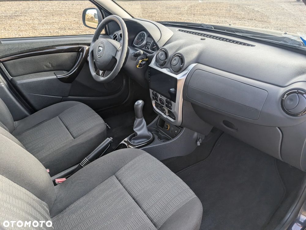 Dacia Duster 1.6 16V 4x2 - 7