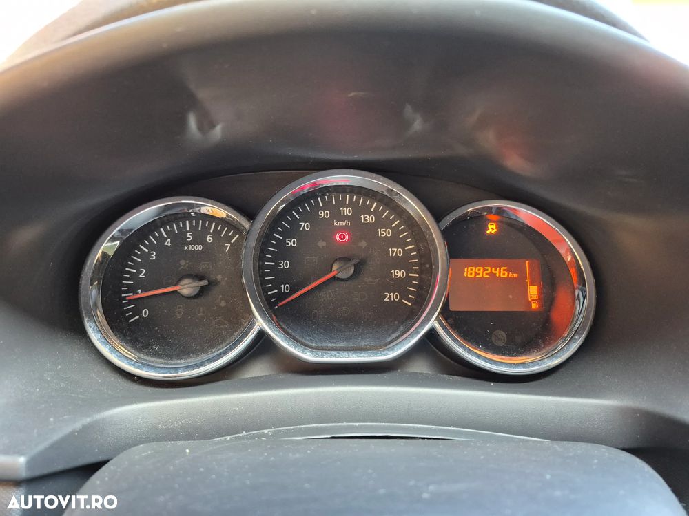 Dacia Logan 0.9 TCe Prestige - 4