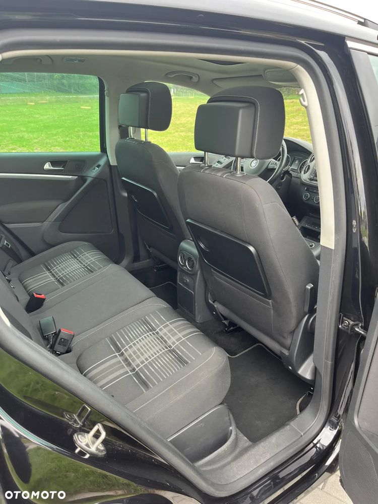 Volkswagen Tiguan 2.0 TDI SCR BlueMotion Technology Lounge Sport & Style - 18