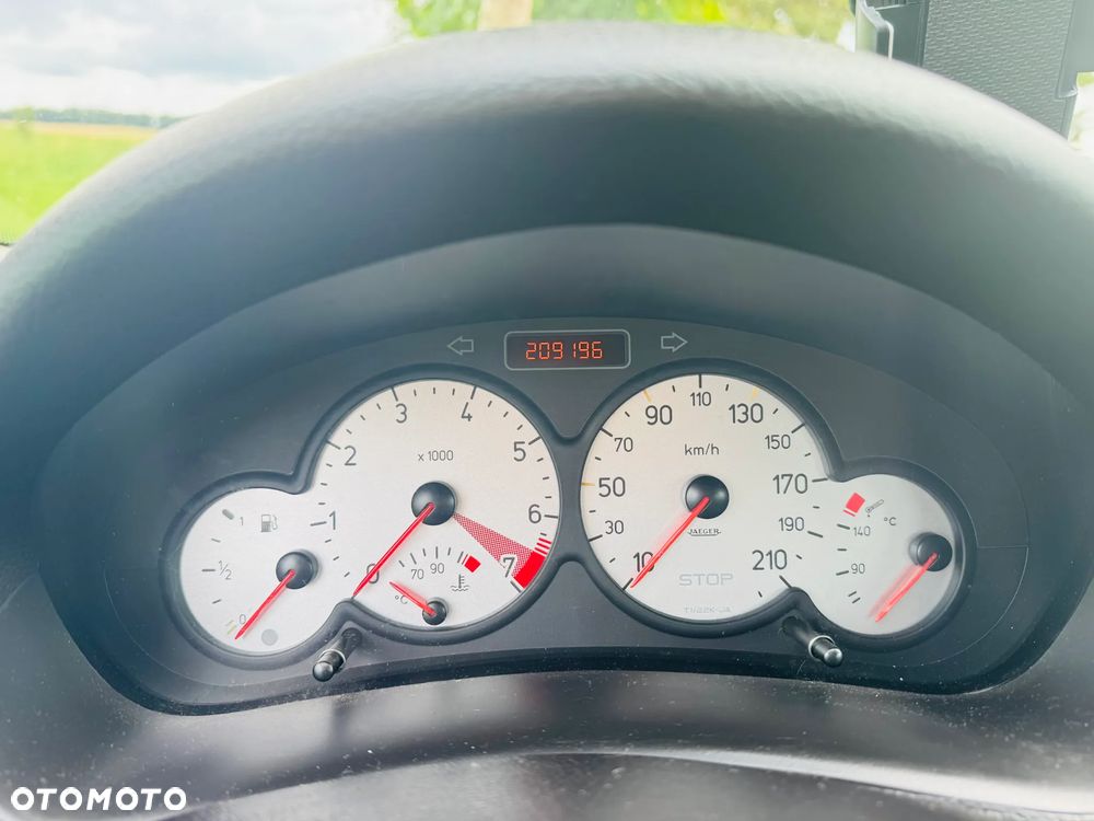 Peugeot 206 1.4 X-Design - 9