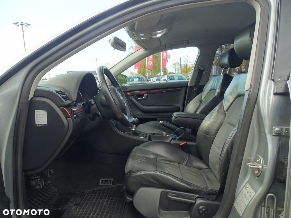 Audi A4 Avant 1.8 T - 16